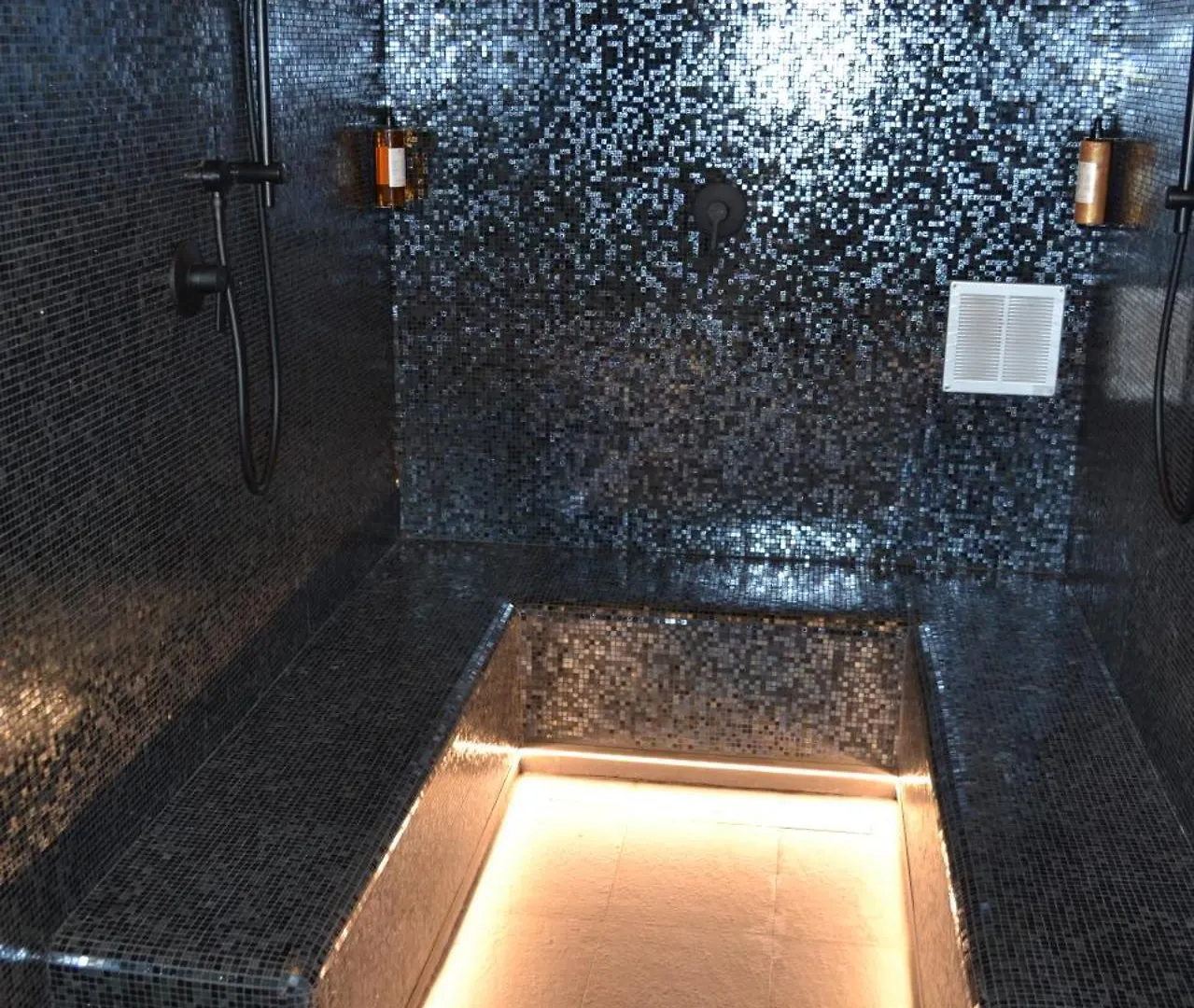 Home At Rome Luxury Navona Suites Gasthuis