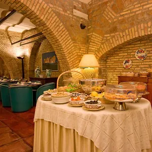 Laurentia Hotel