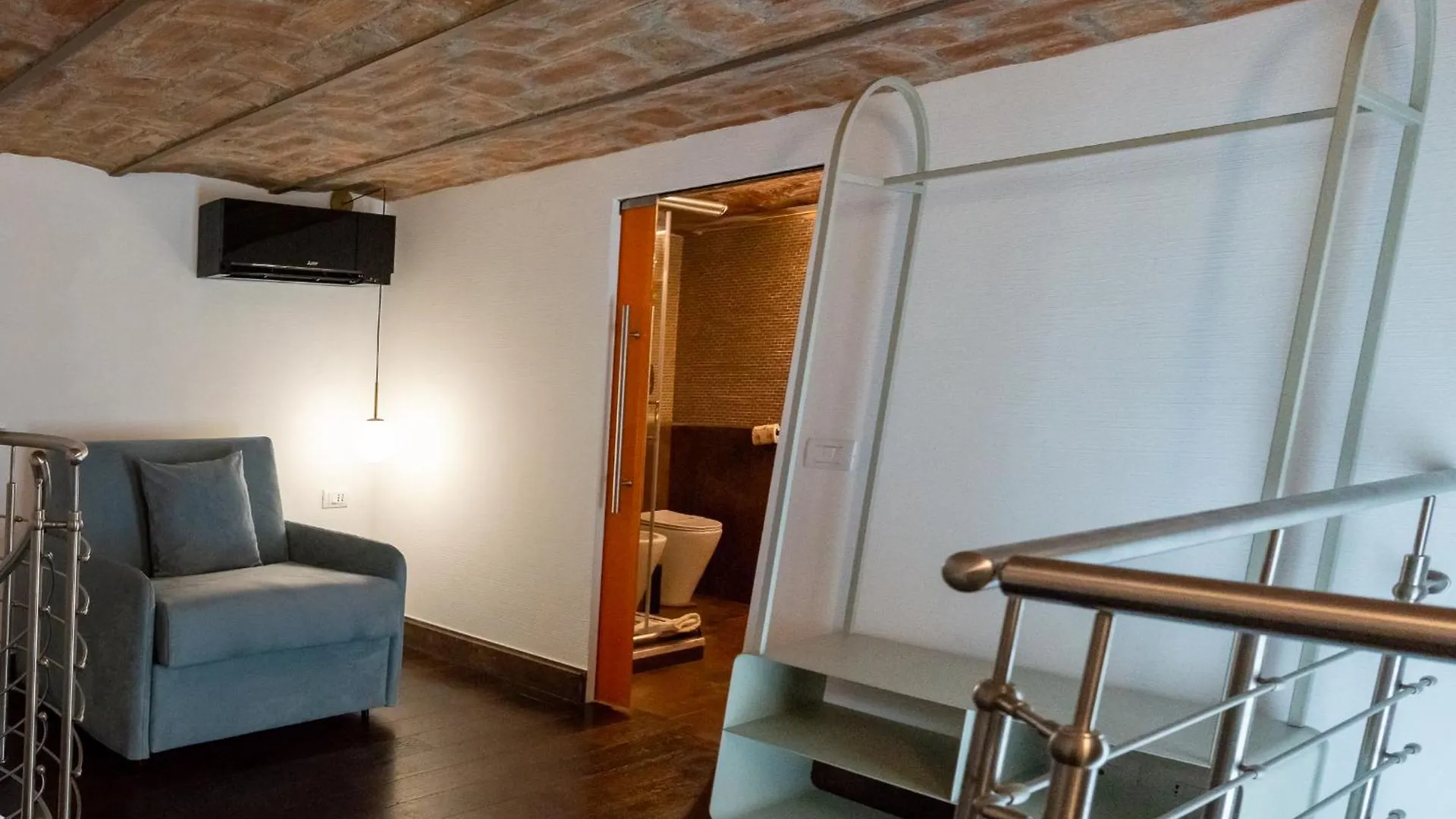 Home At Rome Luxury Navona Suites 0*,