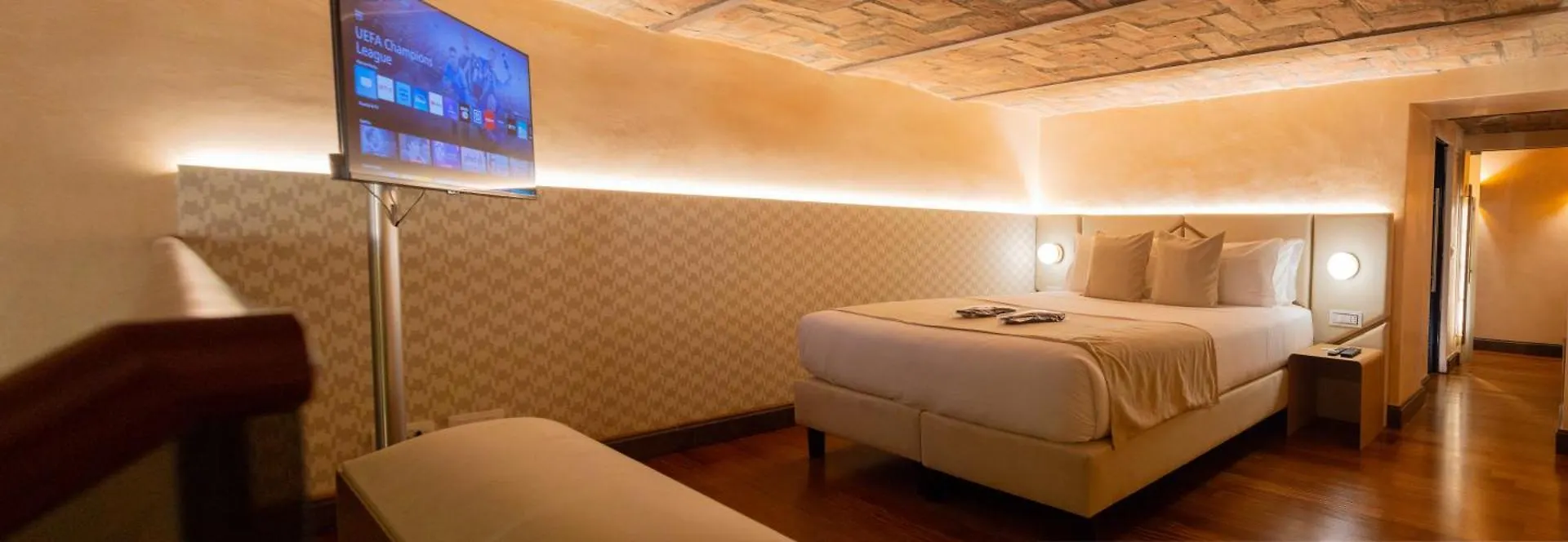 Guest house Home At Rome Luxury Navona Suites Italy