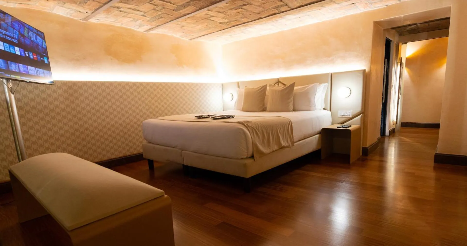 Home At Rome Luxury Navona Suites Italy