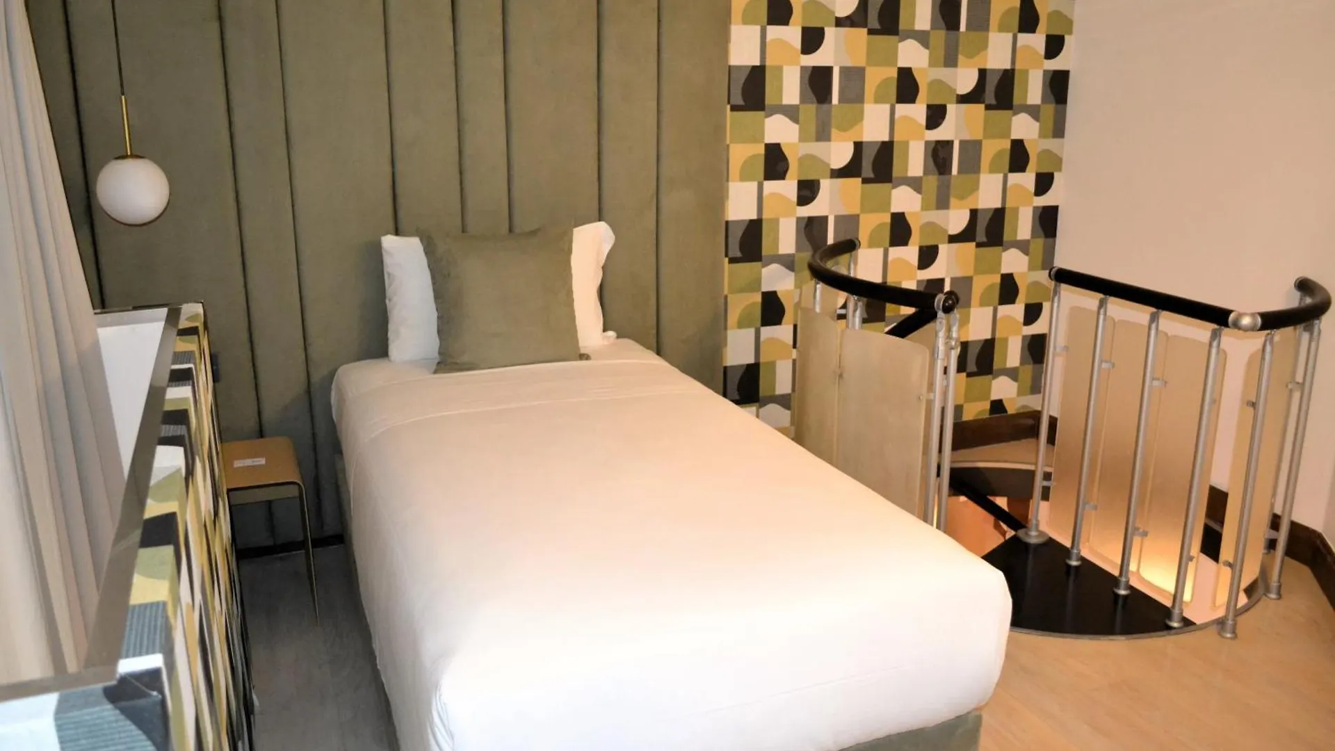 Home At Rome Luxury Navona Suites Guest house